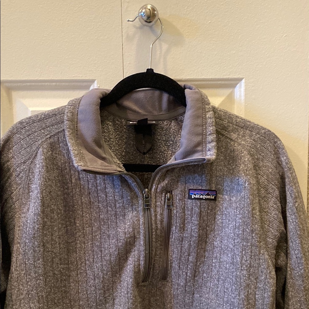 Patagonia Men's Gray Sweater